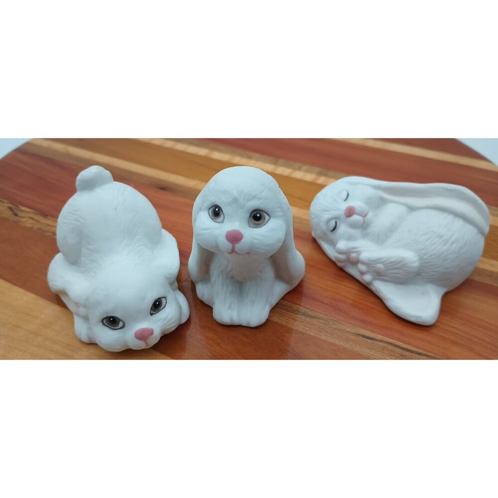 Vtg Trio Of White Bunny Figurines Long Ears Sleepy Cute Easter Spring Cute